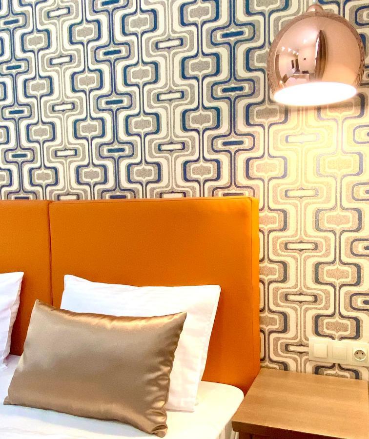 Borostyan Panzio Hotel Kaposvar Ngoại thất bức ảnh
